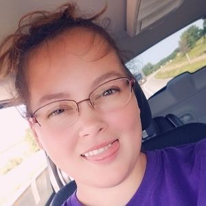 Meet your Posher, Marisa